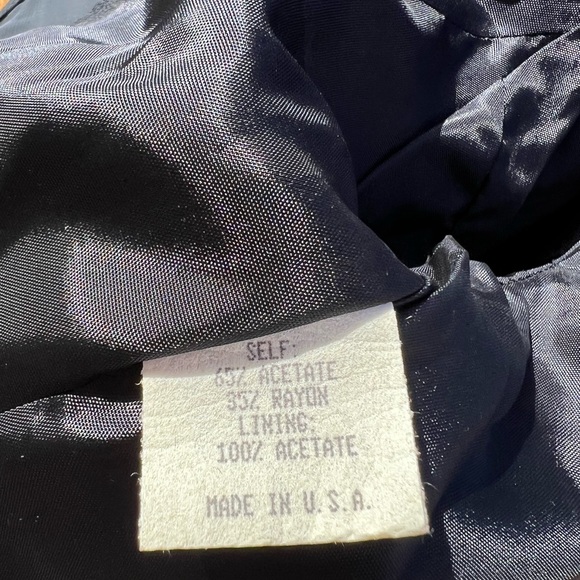 Meryl Jeran Couture Blazer - Picture 9 of 9